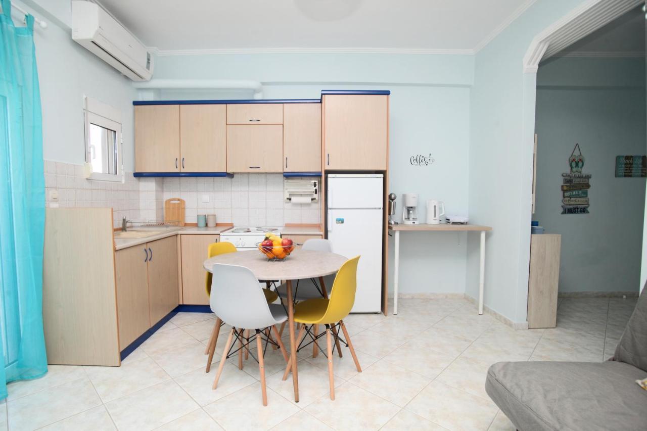 Blue Deluxe Apartment Kallithea  Экстерьер фото